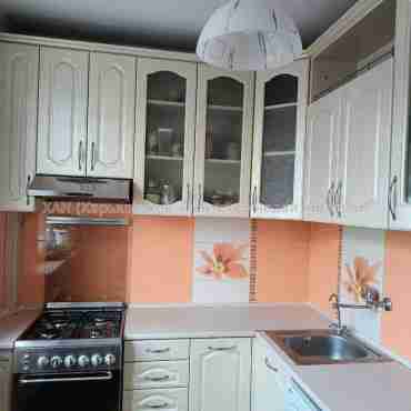 Продам квартиру, Олимпийская ул. , 3 кім., 65.60 м², капитальный ремонт 