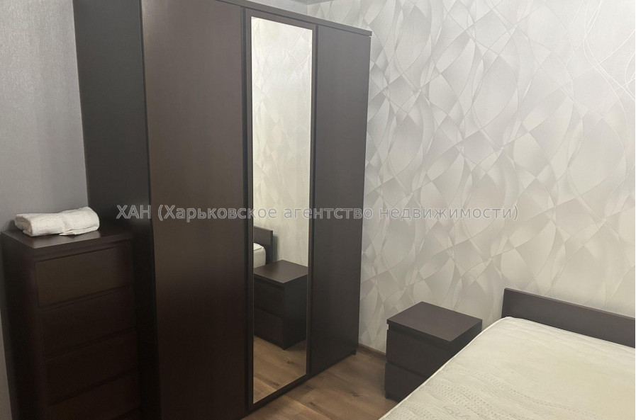 Продам квартиру, Академика Павлова ул. , 3  ком., 68 м², капитальный ремонт 