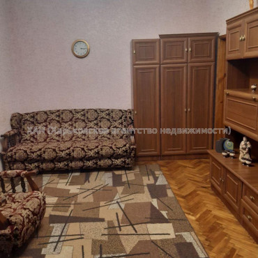 Продам квартиру, Павловская площ. , 2  ком., 54 м², капитальный ремонт 