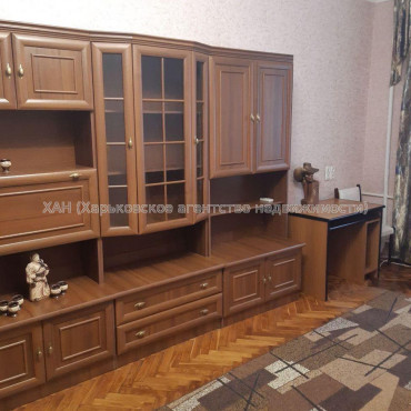 Продам квартиру, Павловская площ. , 2  ком., 54 м², капитальный ремонт 