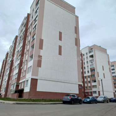 Продам квартиру, Барабашова академика ул. , 1 кім., 39 м², без внутренних работ 