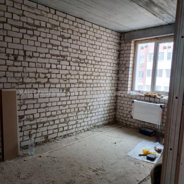 Продам квартиру, Барабашова академика ул. , 1 кім., 39 м², без внутренних работ 