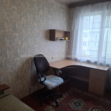 Сдам квартиру, Победы просп. , 66В , 2  ком., 46 м², советский ремонт 