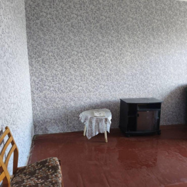 Сдам квартиру, Победы просп. , 66В , 2  ком., 46 м², советский ремонт 