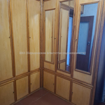 Сдам квартиру, Победы просп. , 66В , 2  ком., 46 м², советский ремонт 