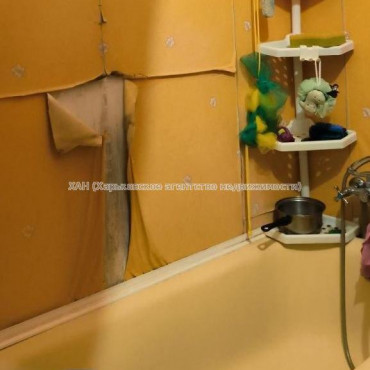Сдам квартиру, Победы просп. , 66В , 2  ком., 46 м², советский ремонт 