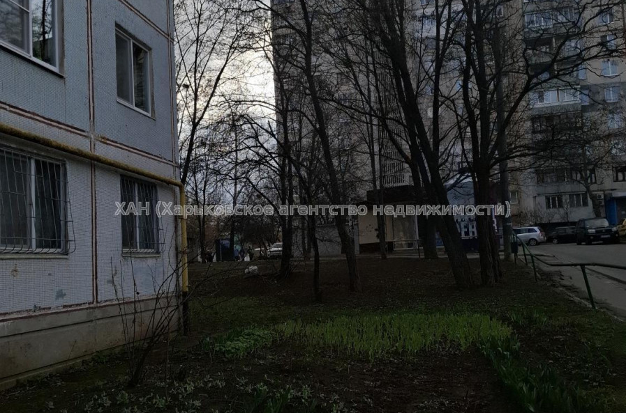 Сдам квартиру, Победы просп. , 66В , 2  ком., 46 м², советский ремонт 