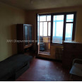Продам квартиру, Единства ул. , 3 кім., 64 м², косметический ремонт 