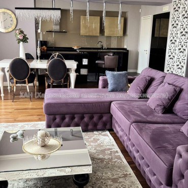 Продам квартиру, Науки просп. , 2 кім., 134 м², авторский дизайн 