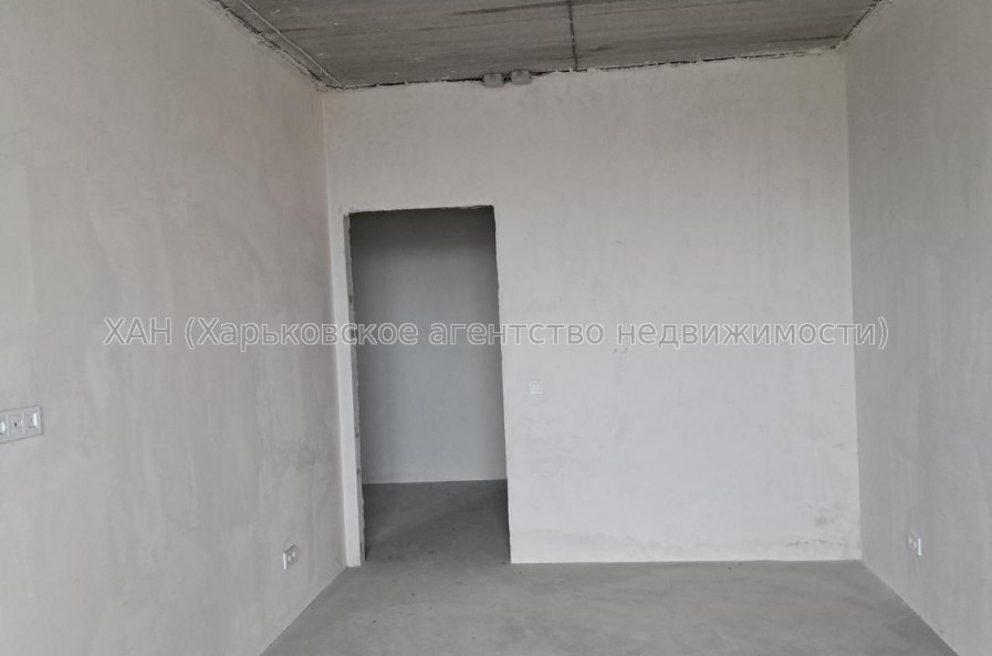 Продам квартиру, Холодногорская ул. , 2  ком., 72 м², без внутренних работ 