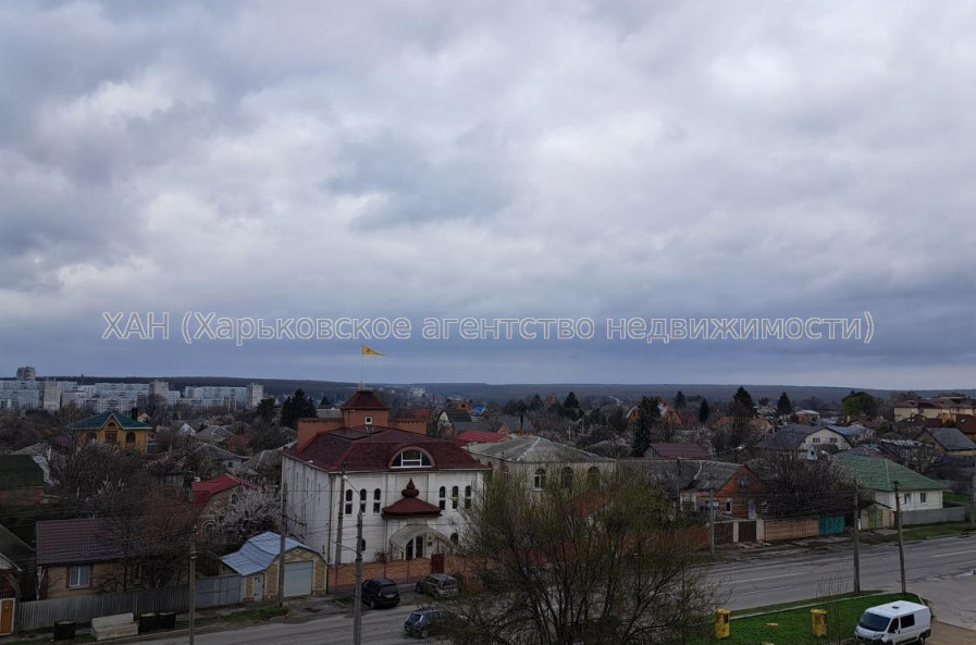 Продам квартиру, Холодногорская ул. , 2  ком., 72 м², без внутренних работ 