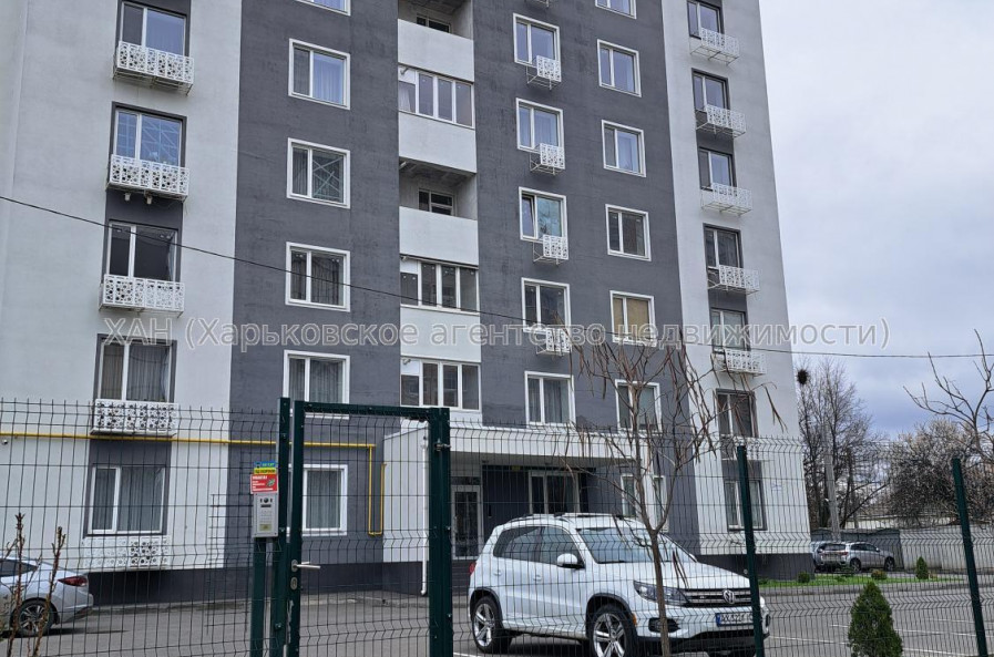 Продам квартиру, Холодногорская ул. , 2  ком., 72 м², без внутренних работ 