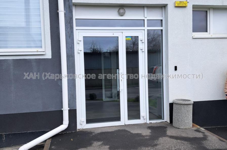 Продам квартиру, Холодногорская ул. , 2  ком., 72 м², без внутренних работ 