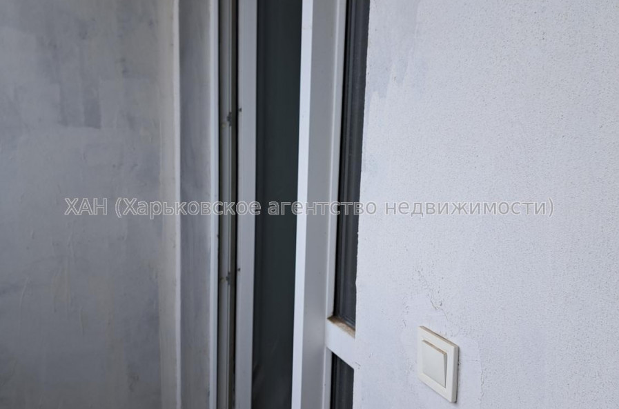 Продам квартиру, Холодногорская ул. , 2  ком., 72 м², без внутренних работ 