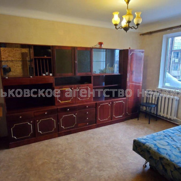 Продам квартиру, Науки просп. , 2 кім., 44 м², советский ремонт  - фото 1 Продам квартиру, Науки просп. , 2 кім., 44 м², советский ремонт