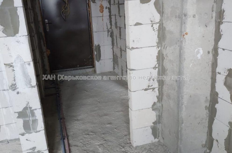 Продам квартиру, Зерновая ул. , 1 кім., 38.30 м², без внутренних работ 