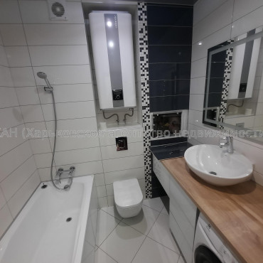 Сдам квартиру, Юбилейный просп. , 1  ком., 42 м², евроремонт 