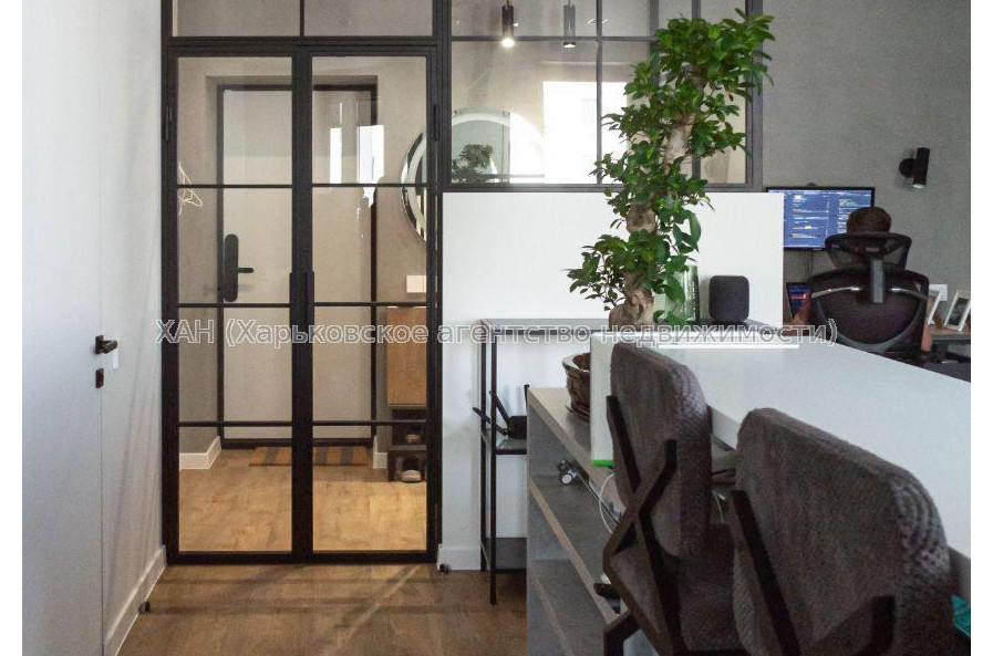Продам квартиру, Профессорская ул. , 12 , 1  ком., 75 м², авторский дизайн 