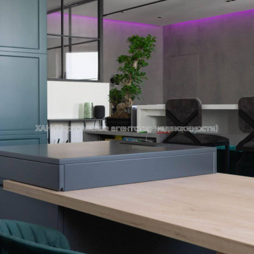 Продам квартиру, Профессорская ул. , 12 , 1 кім., 75 м², авторский дизайн 