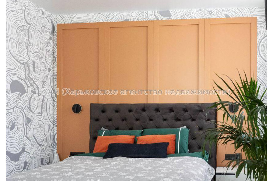 Продам квартиру, Профессорская ул. , 12 , 1  ком., 75 м², авторский дизайн 