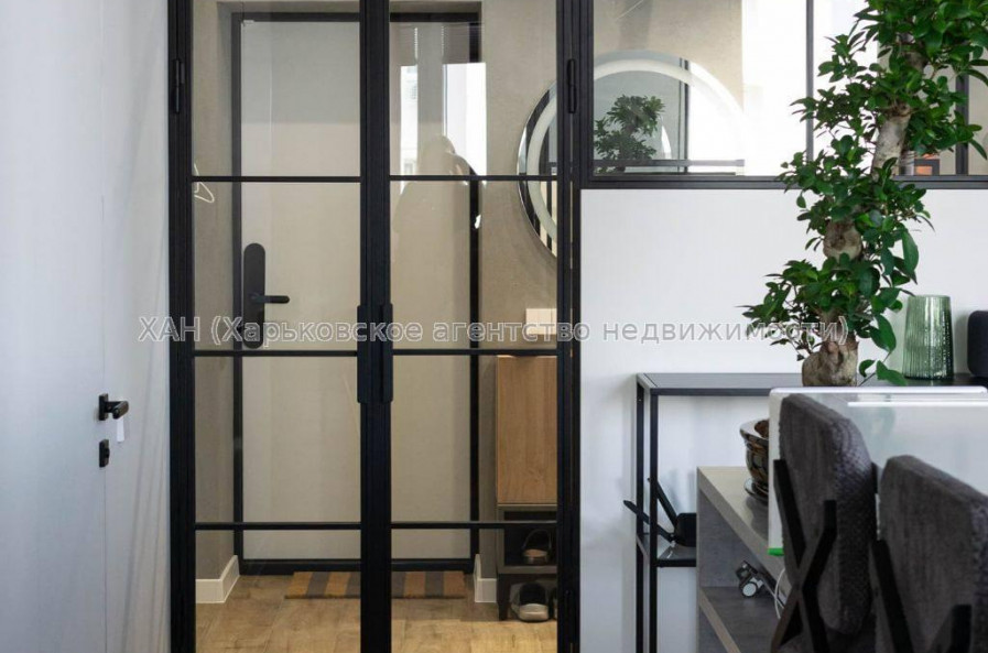 Продам квартиру, Профессорская ул. , 12 , 1  ком., 75 м², авторский дизайн 