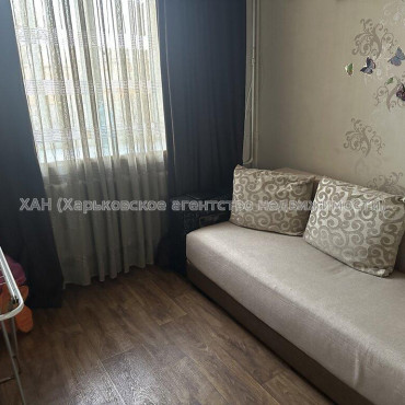 Продам квартиру, Академиков Ахиезеров ул. , 2  ком., 49.50 м², косметический ремонт 