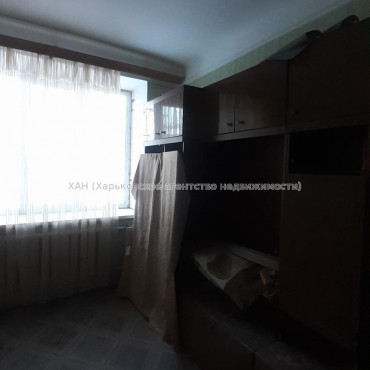 Продам квартиру, Академиков Ахиезеров ул. , 2  ком., 49.50 м², косметический ремонт 