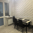 Продам квартиру, Мира ул. , 2 кім., 60 м², евроремонт 