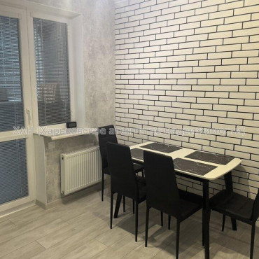 Продам квартиру, Мира ул. , 2 кім., 60 м², евроремонт 