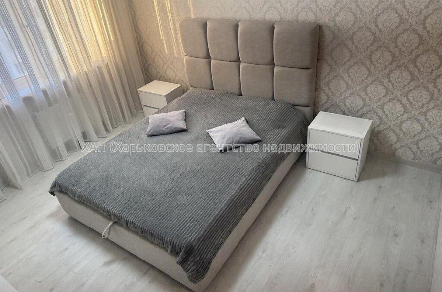 Продам квартиру, Мира ул. , 2 кім., 60 м², евроремонт 