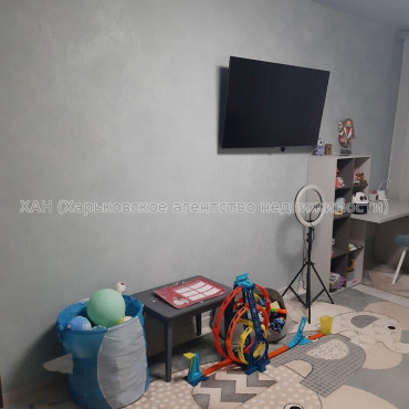 Продам квартиру, Мира ул. , 2 кім., 60 м², евроремонт 