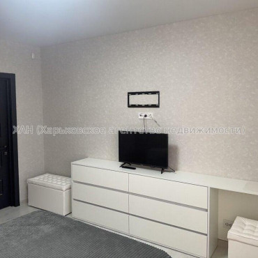 Продам квартиру, Мира ул. , 2 кім., 60 м², евроремонт 