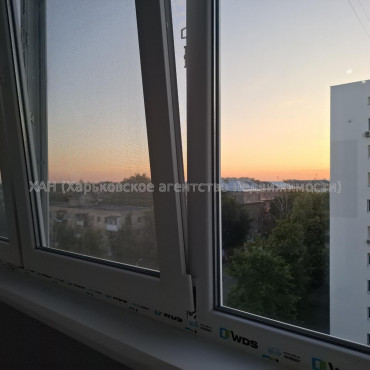 Продам квартиру, Мира ул. , 2 кім., 57.80 м², евроремонт 