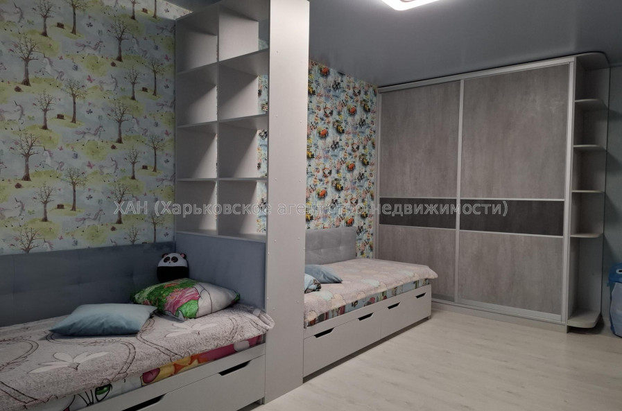 Продам квартиру, Мира ул. , 2 кім., 57.80 м², евроремонт 