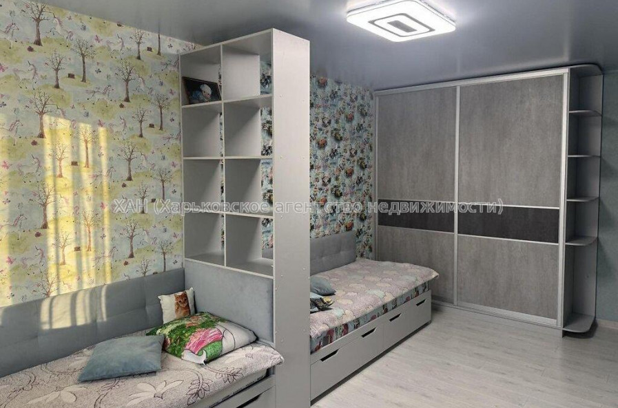 Продам квартиру, Мира ул. , 2 кім., 60 м², евроремонт 