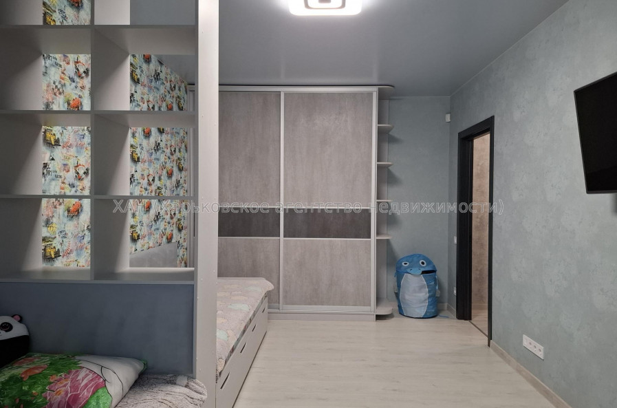 Продам квартиру, Мира ул. , 2 кім., 57.80 м², евроремонт 