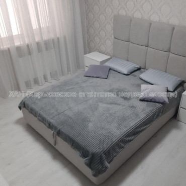 Продам квартиру, Мира ул. , 2 кім., 60 м², евроремонт 