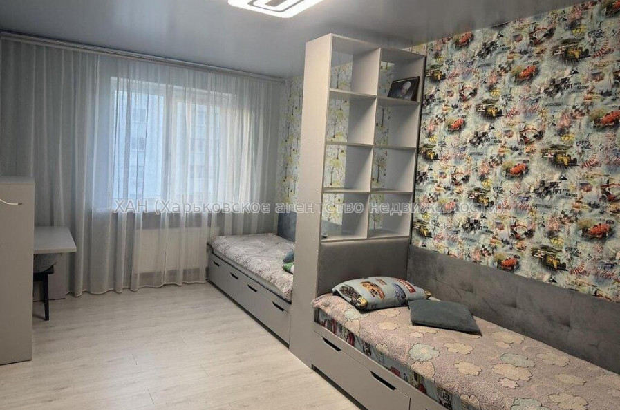 Продам квартиру, Мира ул. , 2 кім., 60 м², евроремонт 