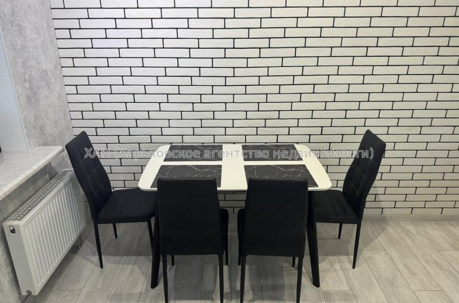 Продам квартиру, Мира ул. , 2 кім., 60 м², евроремонт 