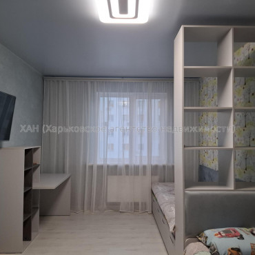 Продам квартиру, Мира ул. , 2 кім., 57.80 м², евроремонт 