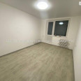 Продам квартиру, Леся Сердюка ул. , 2 кім., 49 м², косметический ремонт 