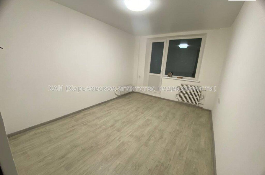 Продам квартиру, Леся Сердюка ул. , 2 кім., 49 м², косметический ремонт 
