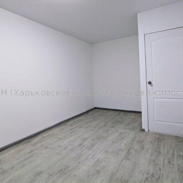 Продам квартиру, Леся Сердюка ул. , 2 кім., 49 м², косметический ремонт 