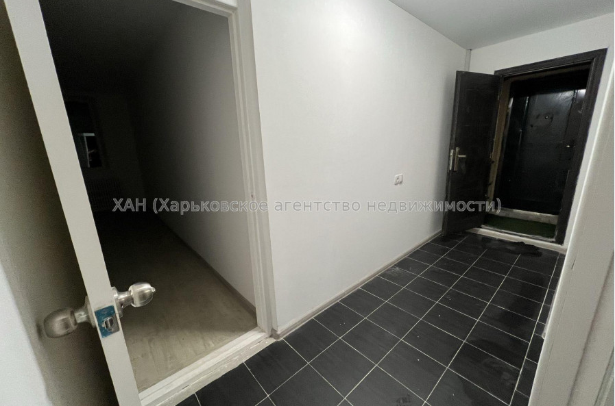 Продам квартиру, Леся Сердюка ул. , 2  ком., 49 м², косметический ремонт 