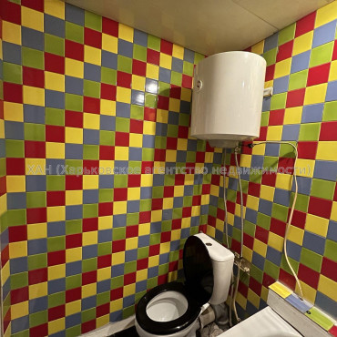 Продам квартиру, Леся Сердюка ул. , 48/2 , 2 кім., 49 м², косметический ремонт 