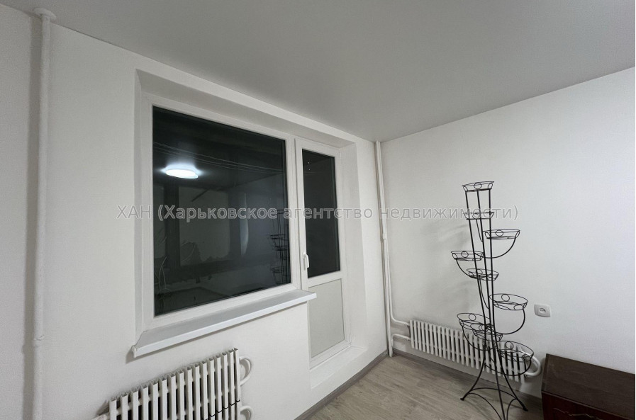 Продам квартиру, Леся Сердюка ул. , 2 кім., 49 м², косметический ремонт 