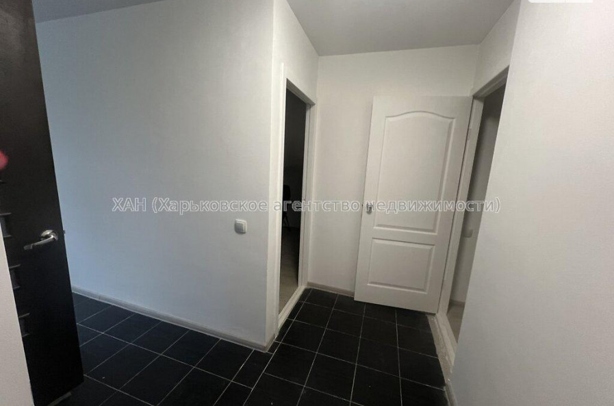Продам квартиру, Леся Сердюка ул. , 2 кім., 49 м², косметический ремонт 