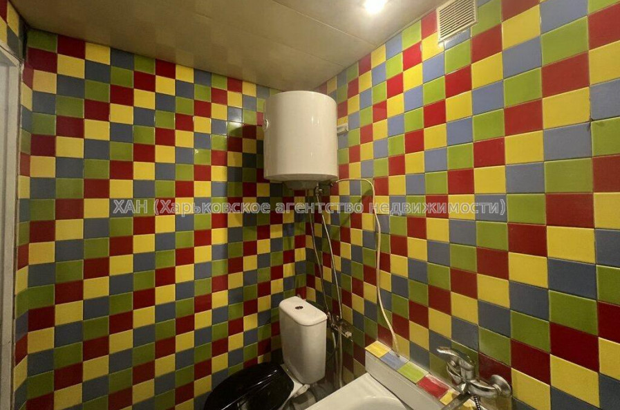 Продам квартиру, Леся Сердюка ул. , 2 кім., 49 м², косметический ремонт 