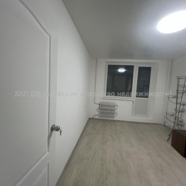 Продам квартиру, Леся Сердюка ул. , 2 кім., 49 м², косметический ремонт 