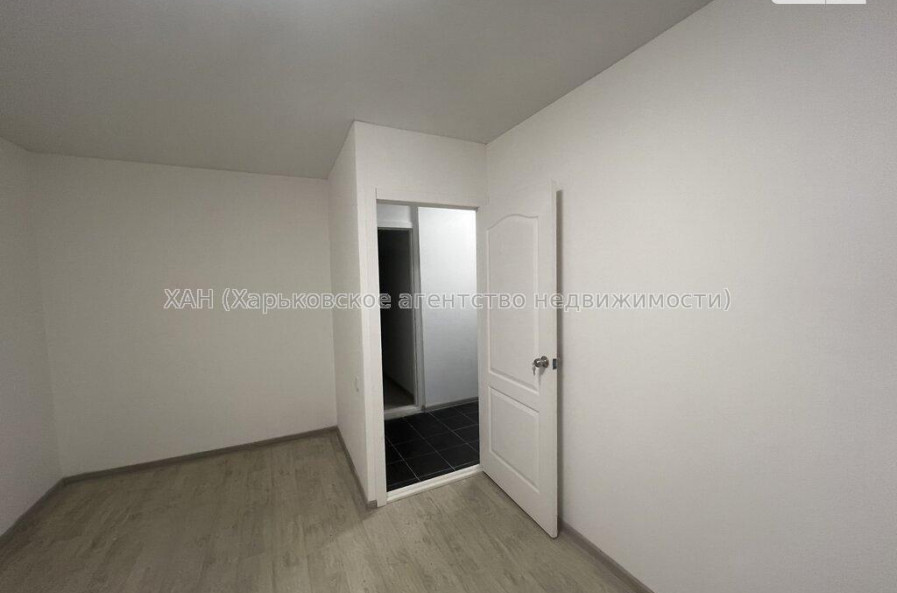 Продам квартиру, Леся Сердюка ул. , 2 кім., 49 м², косметический ремонт 